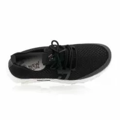 NewRun Baskets / Sneakers Homme Noir 13 NewRun Baskets / Sneakers Homme Noir -Baskets / Sneakers Soldes 01W036977F