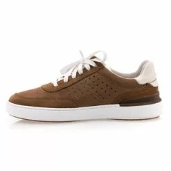 Clarks Baskets / Sneakers Homme Marron -Baskets / Sneakers Soldes 01W037162D