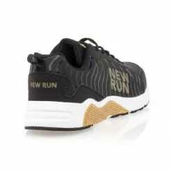 NewRun Baskets / Sneakers Homme Noir 12 NewRun Baskets / Sneakers Homme Noir -Baskets / Sneakers Soldes 01W038075E