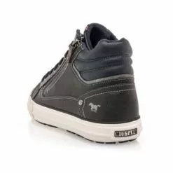Mustang Baskets / Sneakers Homme Gris -Baskets / Sneakers Soldes 01W039638F