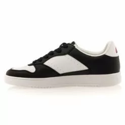 Ellesse Baskets / Sneakers Homme Noir -Baskets / Sneakers Soldes 01W043582D