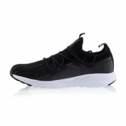 NewRun Baskets / Sneakers Homme Noir -Baskets / Sneakers Soldes 01W045609D